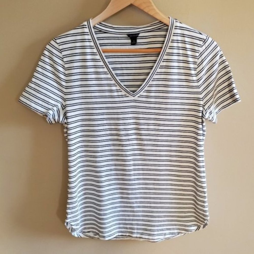 Ann Taylor striped pima cotton tee sz M